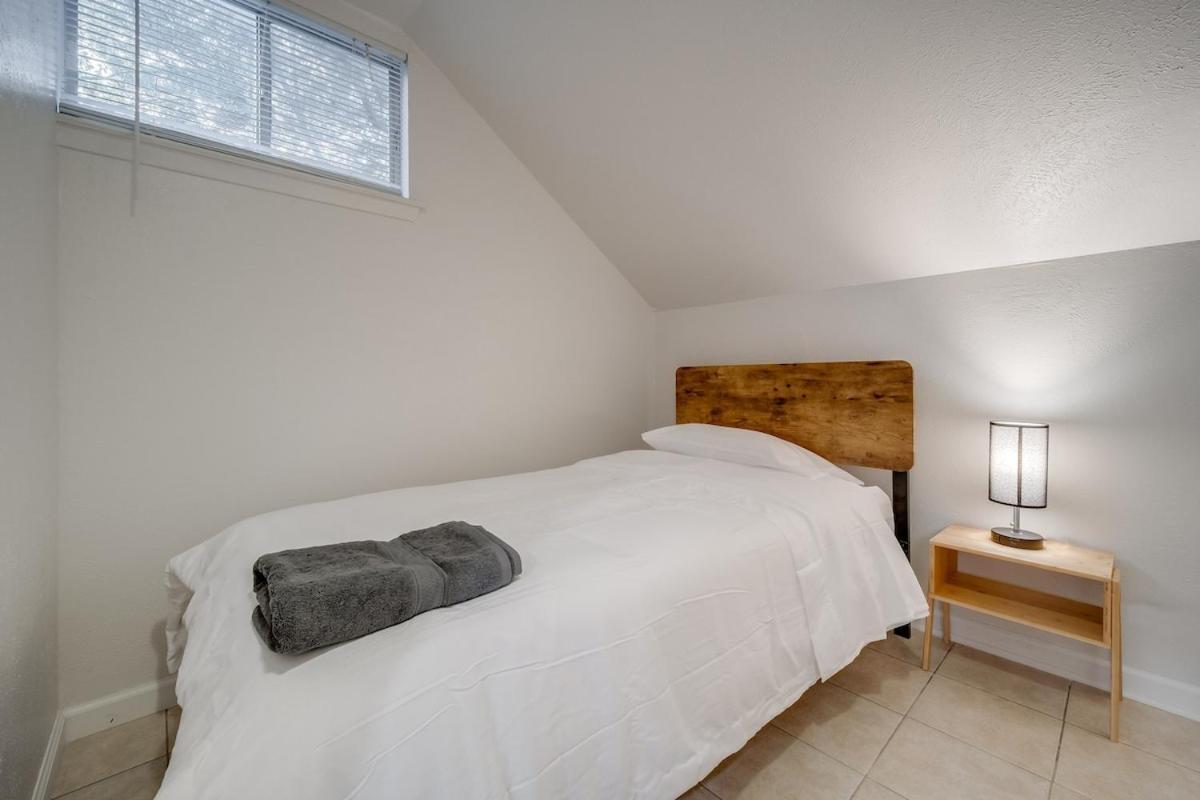 Stunning 5Br 2Ba Holiday Home With Private Pool And Cinema Dallas Eksteriør bilde