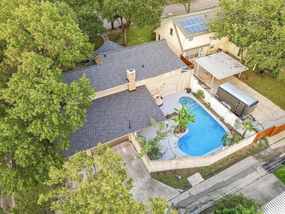 Stunning 5Br 2Ba Holiday Home With Private Pool And Cinema Dallas Eksteriør bilde